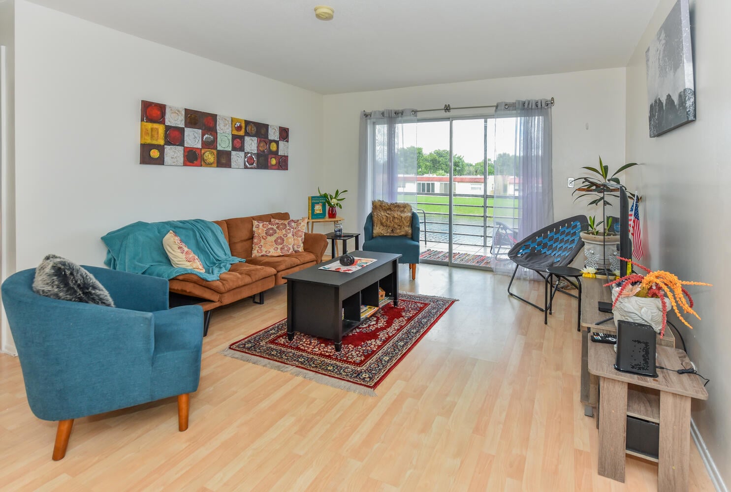 Residence photo 16