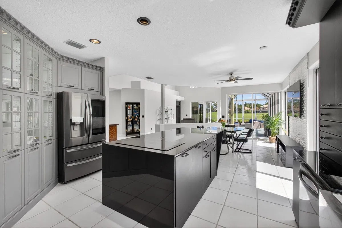 Ibis Golf & Country Club Residence