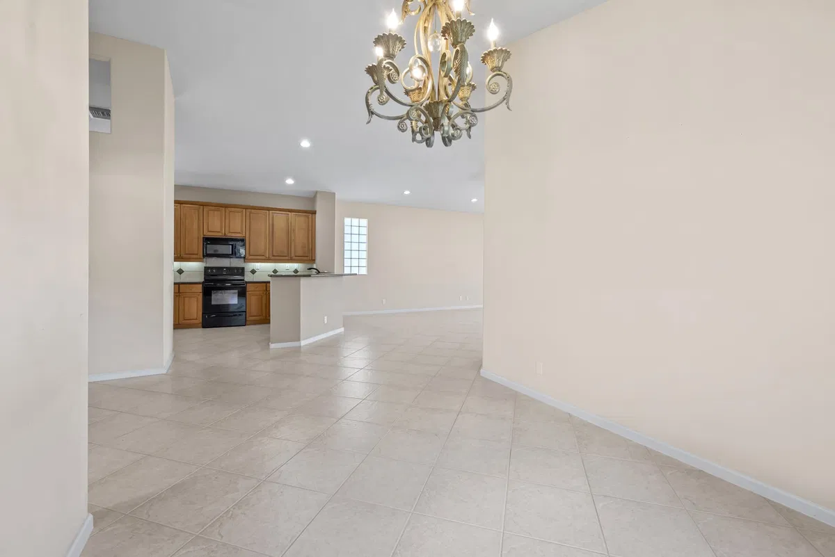Residence photo 13
