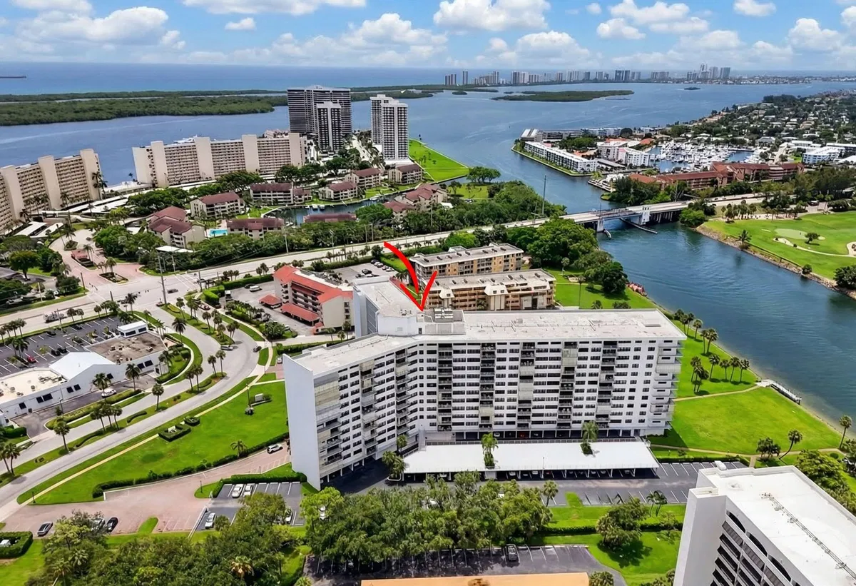 Golfview North Palm Beach I Unit 207 photo 31