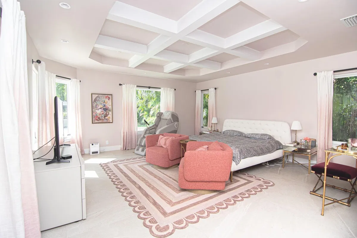Residence photo 28