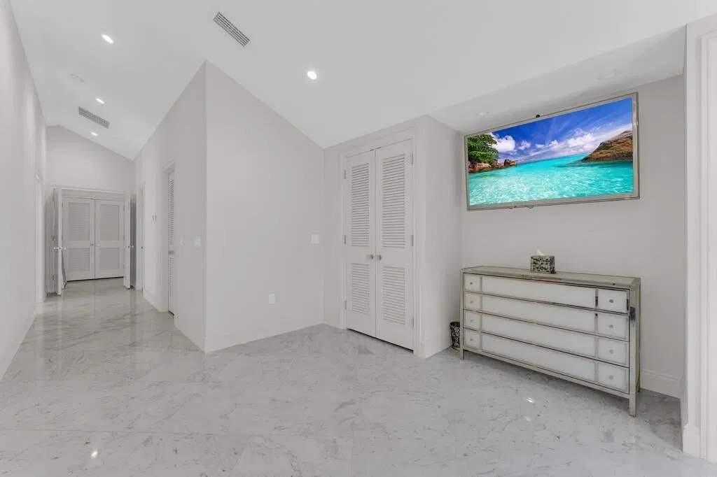 Residence photo 31