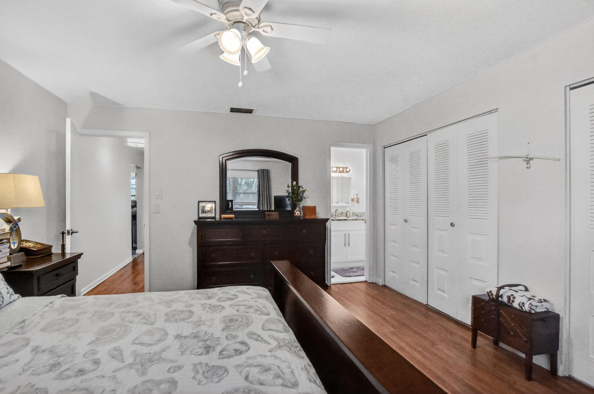Residence photo 22