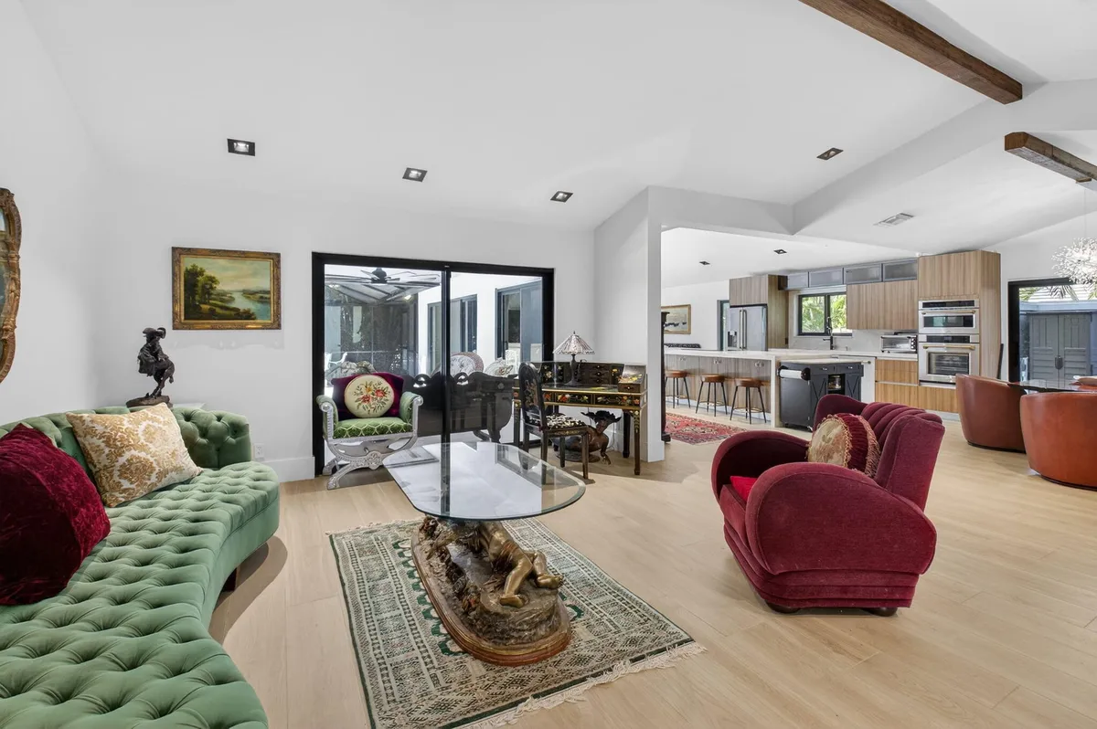 Residence photo 7