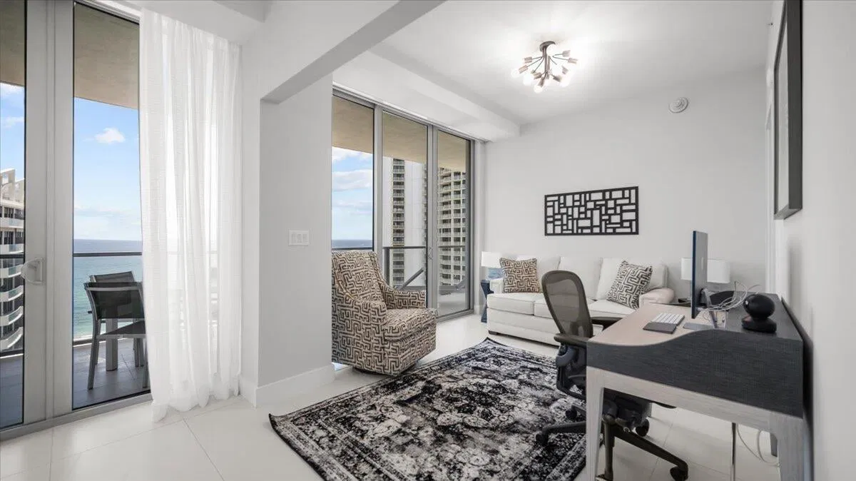 Amrit Ocean Resort & Residences Unit P-1904 photo 10