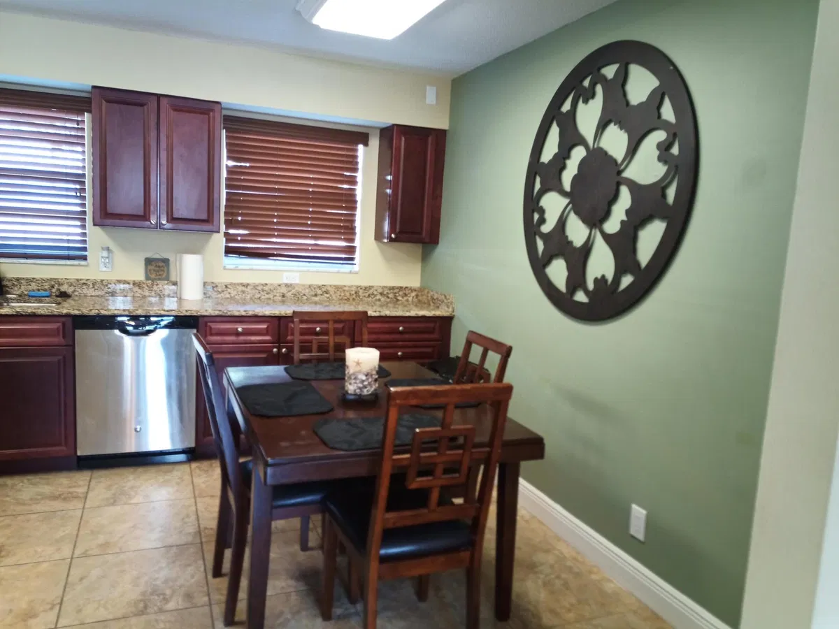 Village of North Palm Beach Unit 104 photo 7