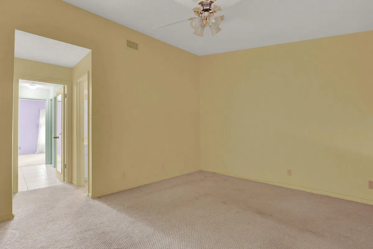  Residence photo 19