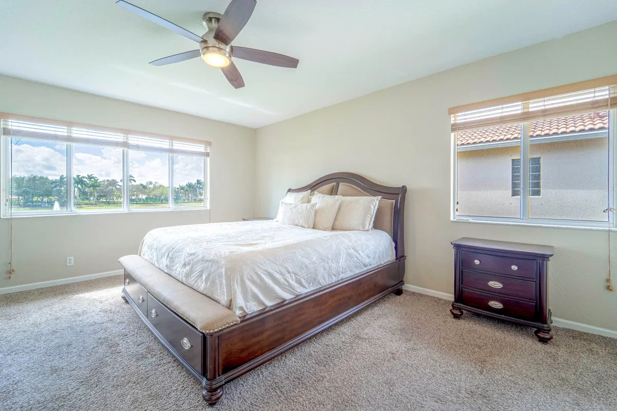 Residence photo 13
