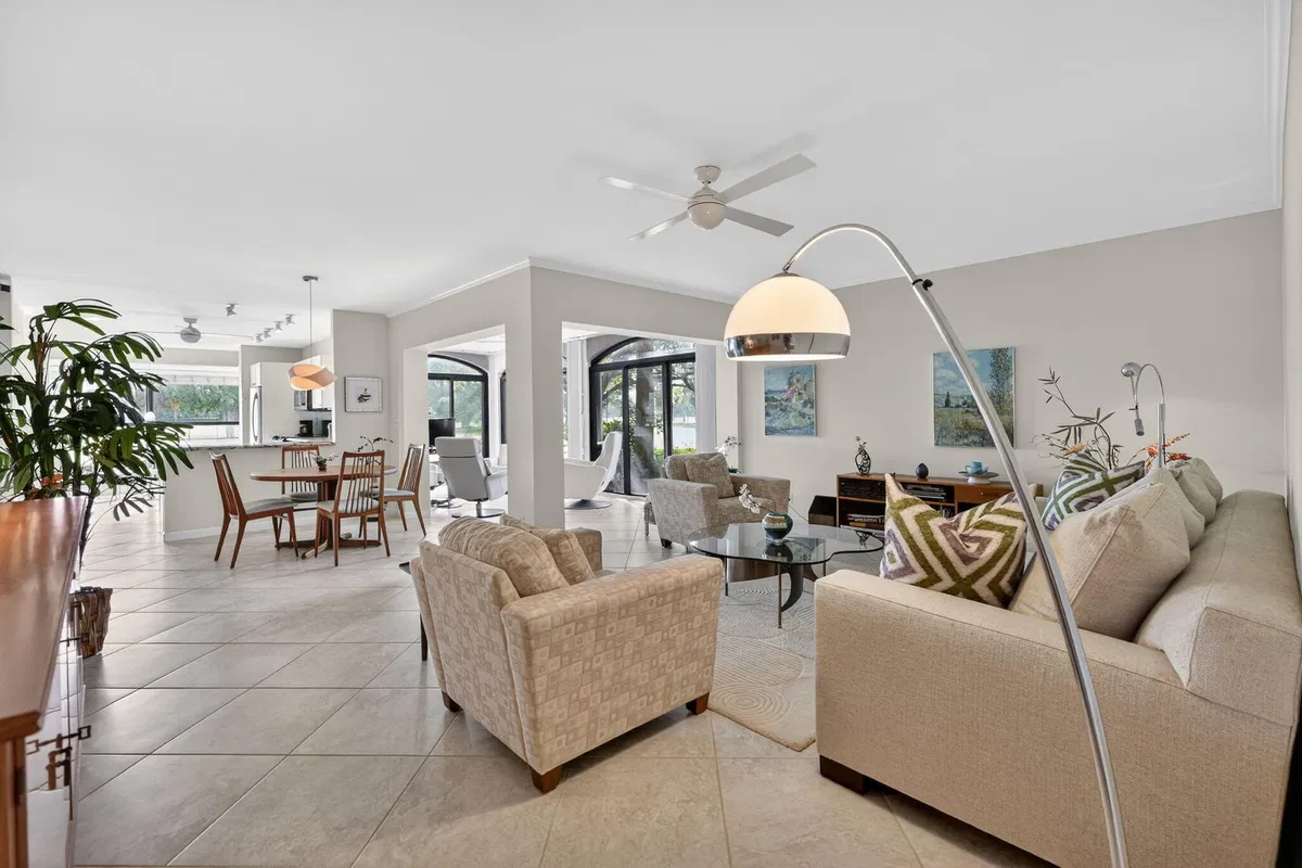 Jonathan's Landing Jupiter FL Unit 110 photo 4