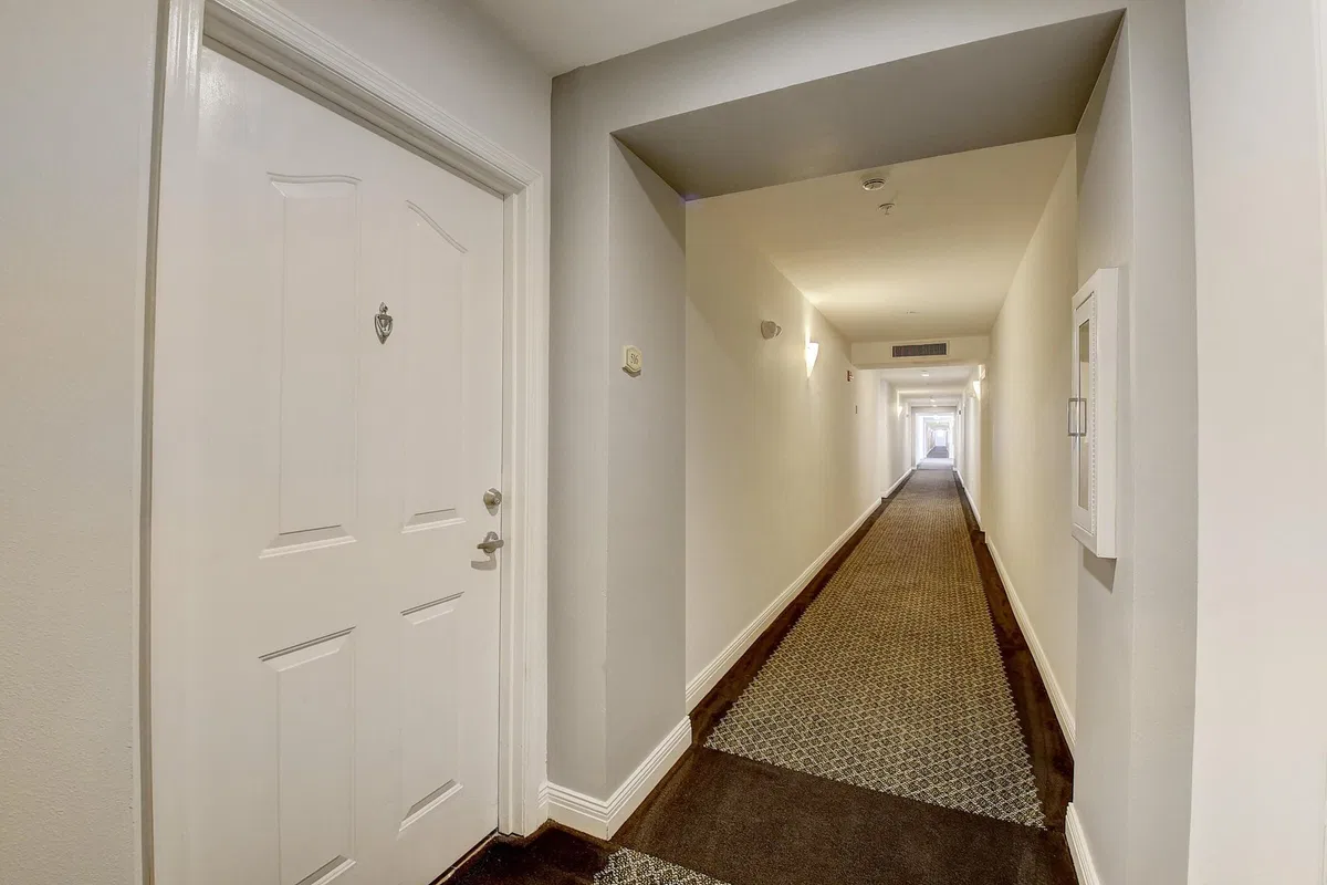 Pineapple Grove Village Condominiums Unit 2516 photo 4