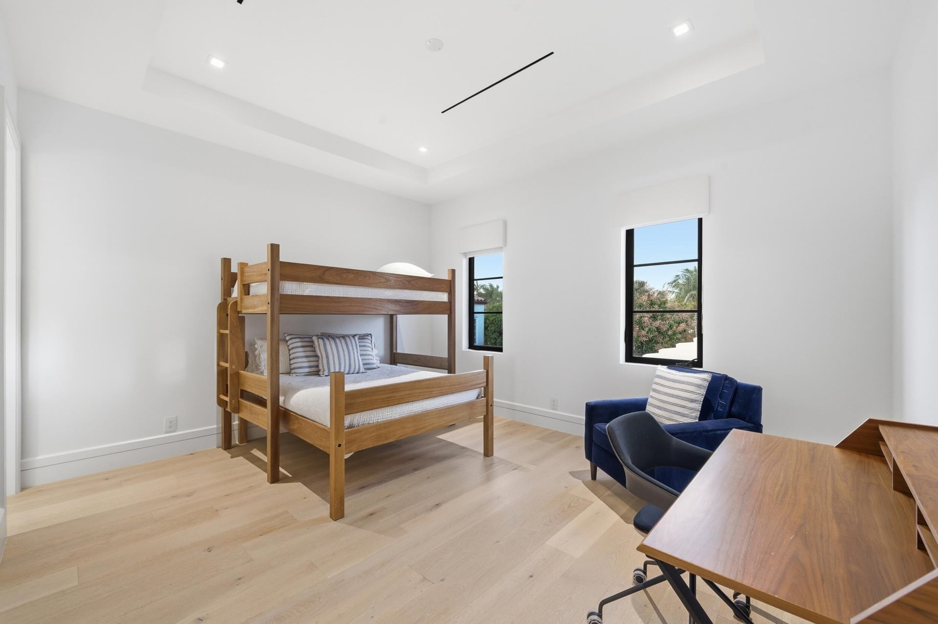 SoSo West Palm Beach Residence photo 28