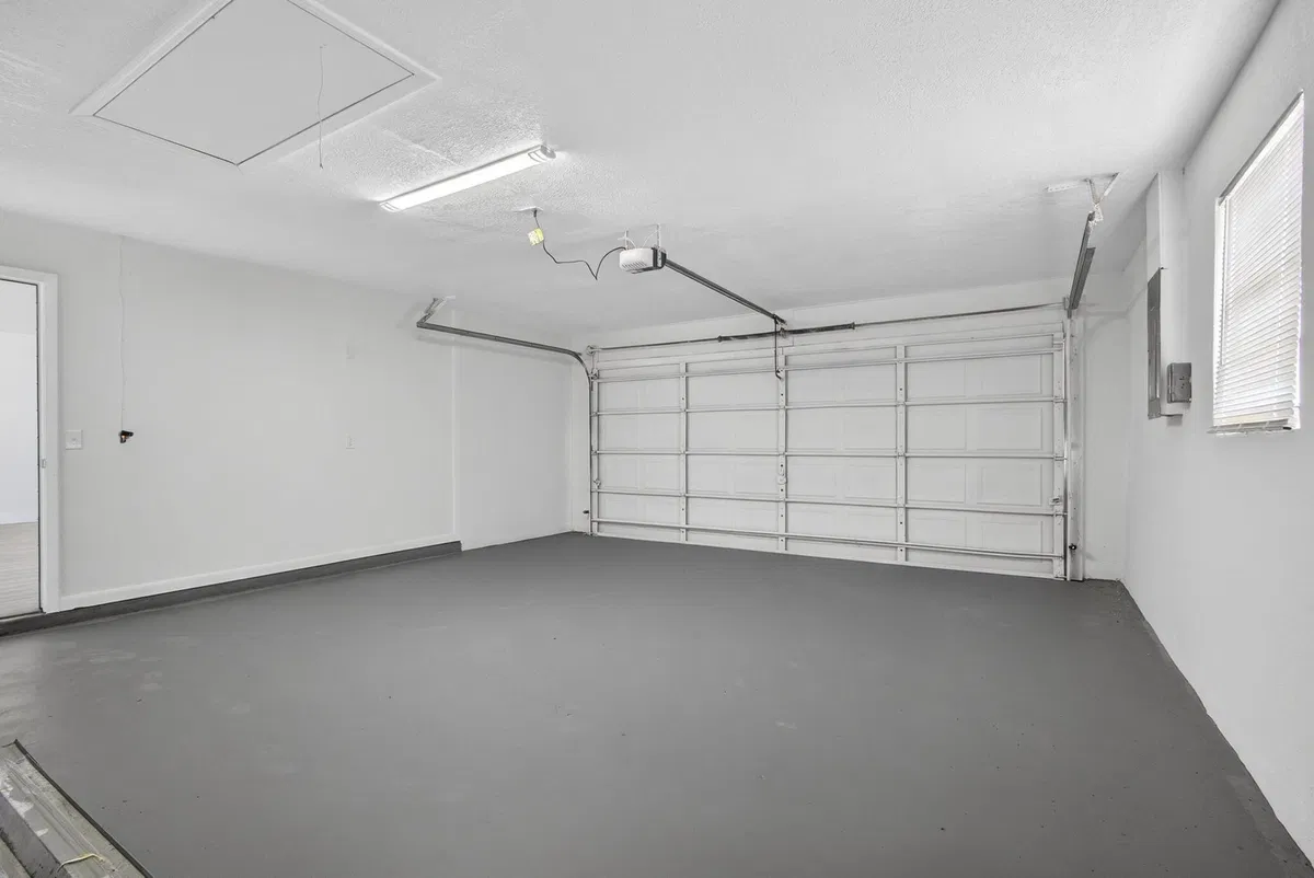  Residence photo 25