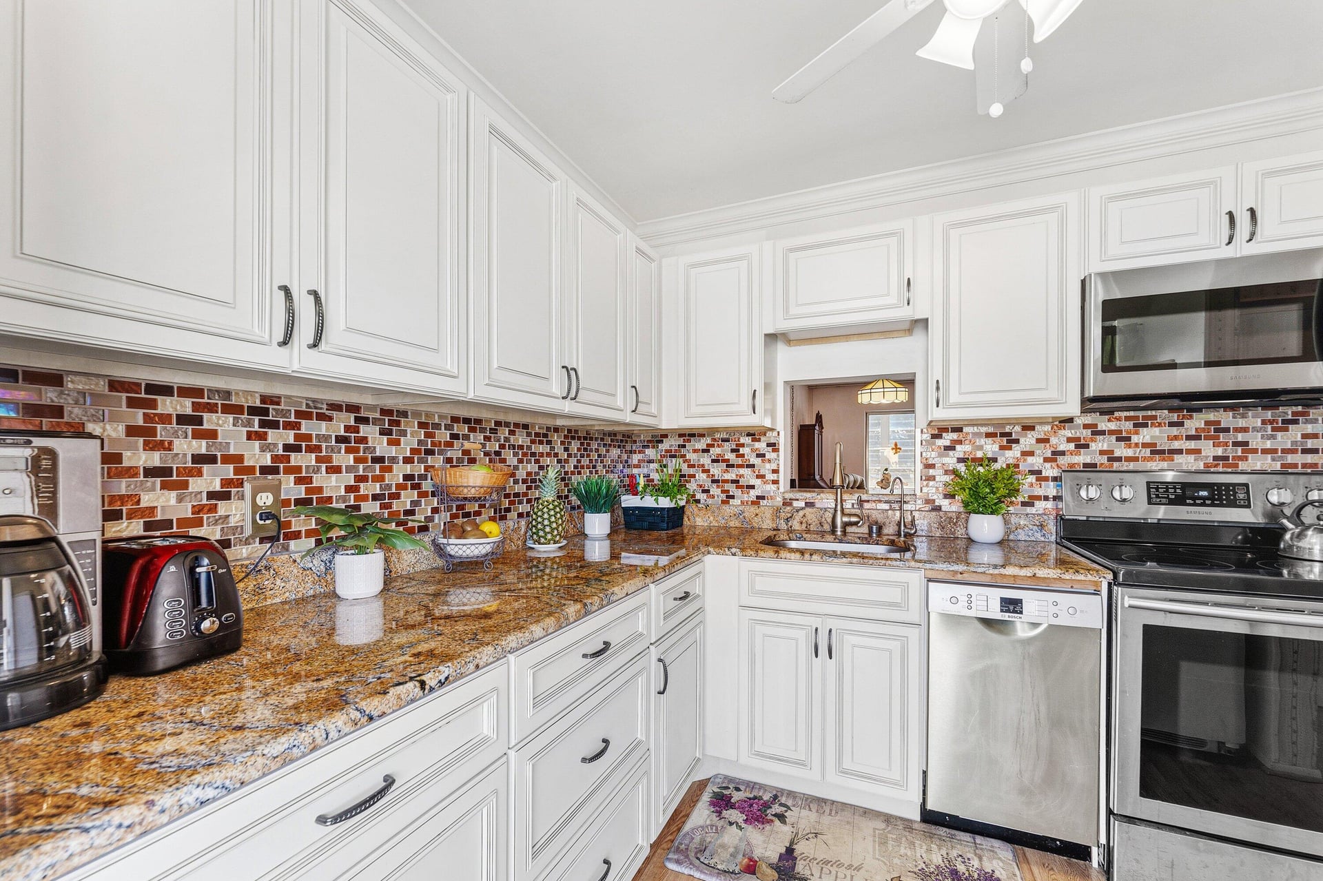  Unit 202 photo 7