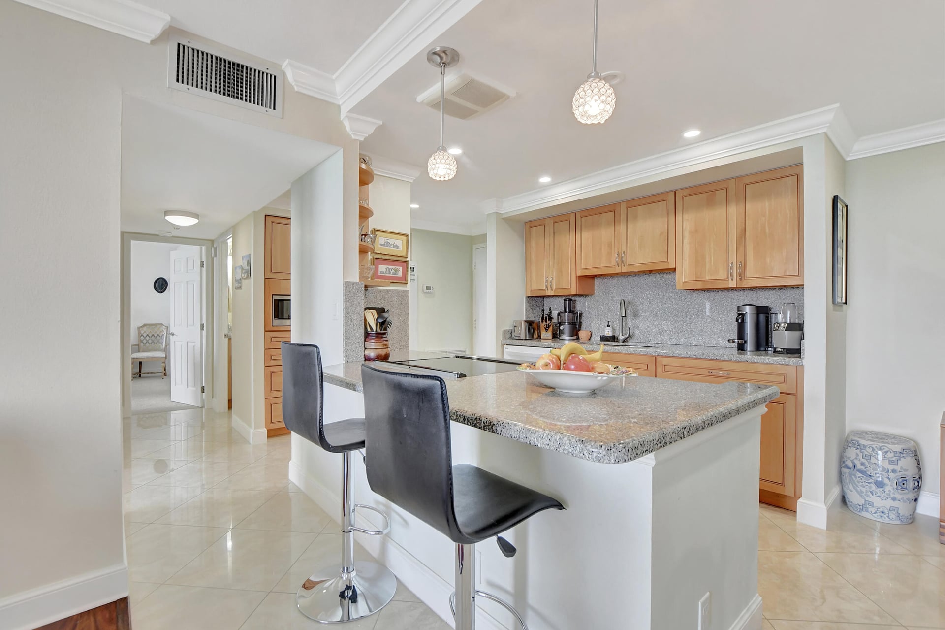 Boca Towers Unit 1405e photo 7