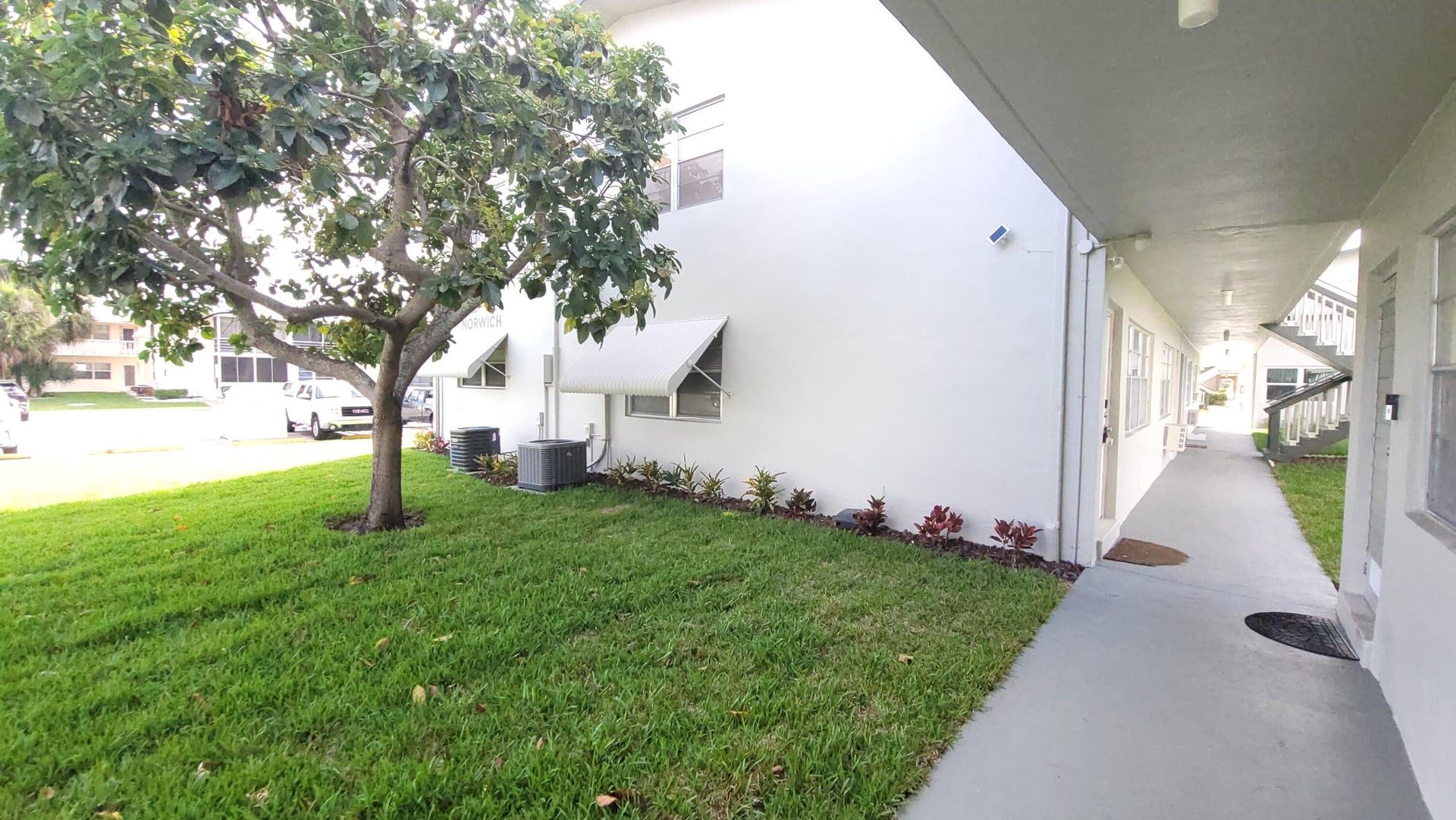 Residence photo 22