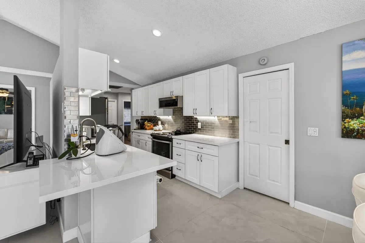 Residence photo 25