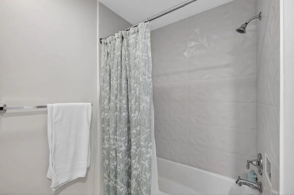 Residence photo 43