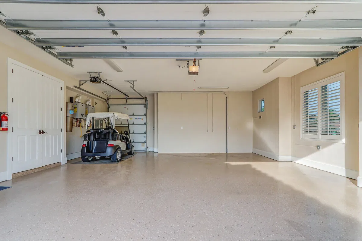Residence photo 40