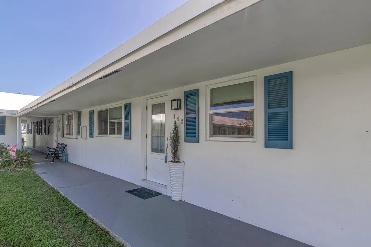 Unit 142 photo 19