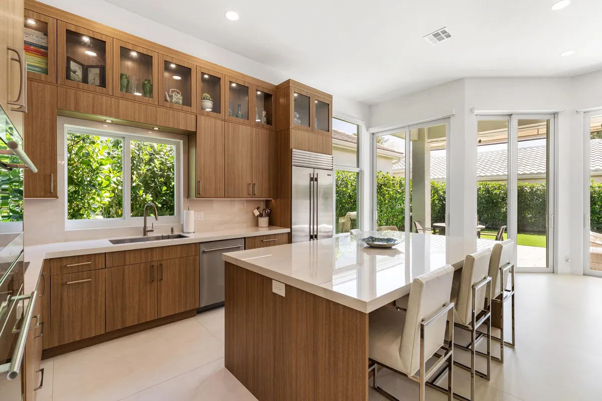 Woodfield Country Club Residence photo 10