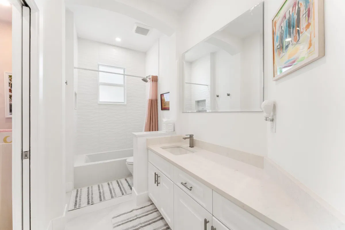 Woodfield Country Club Residence photo 25