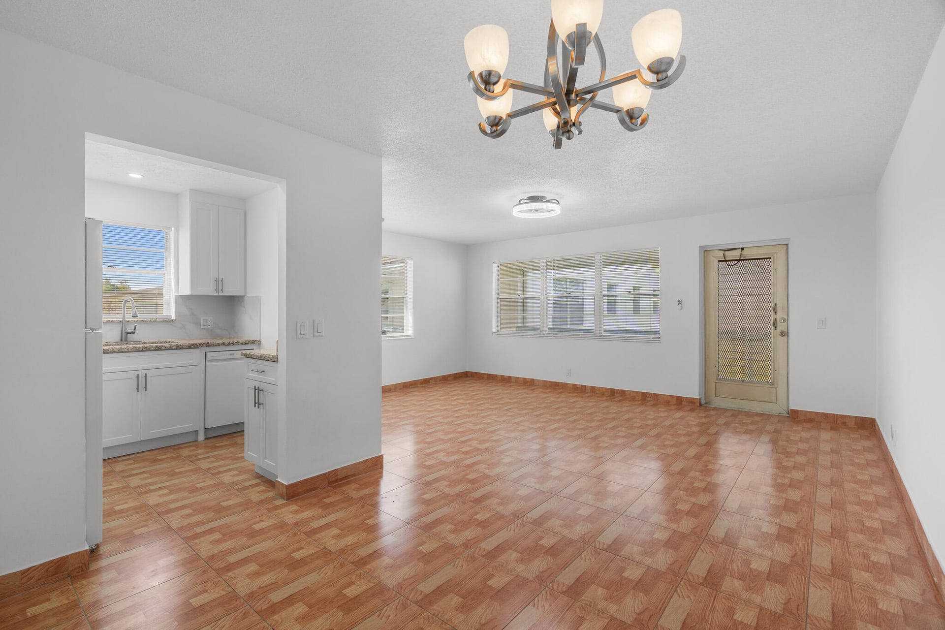 Residence photo 13