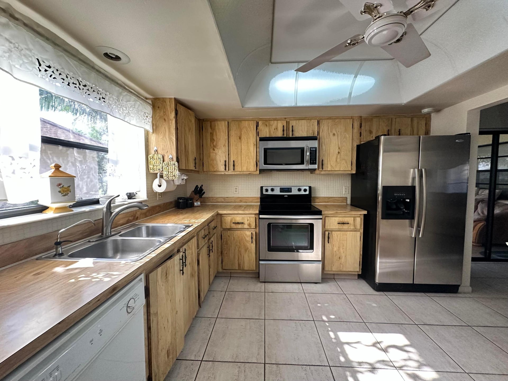 Residence photo 4