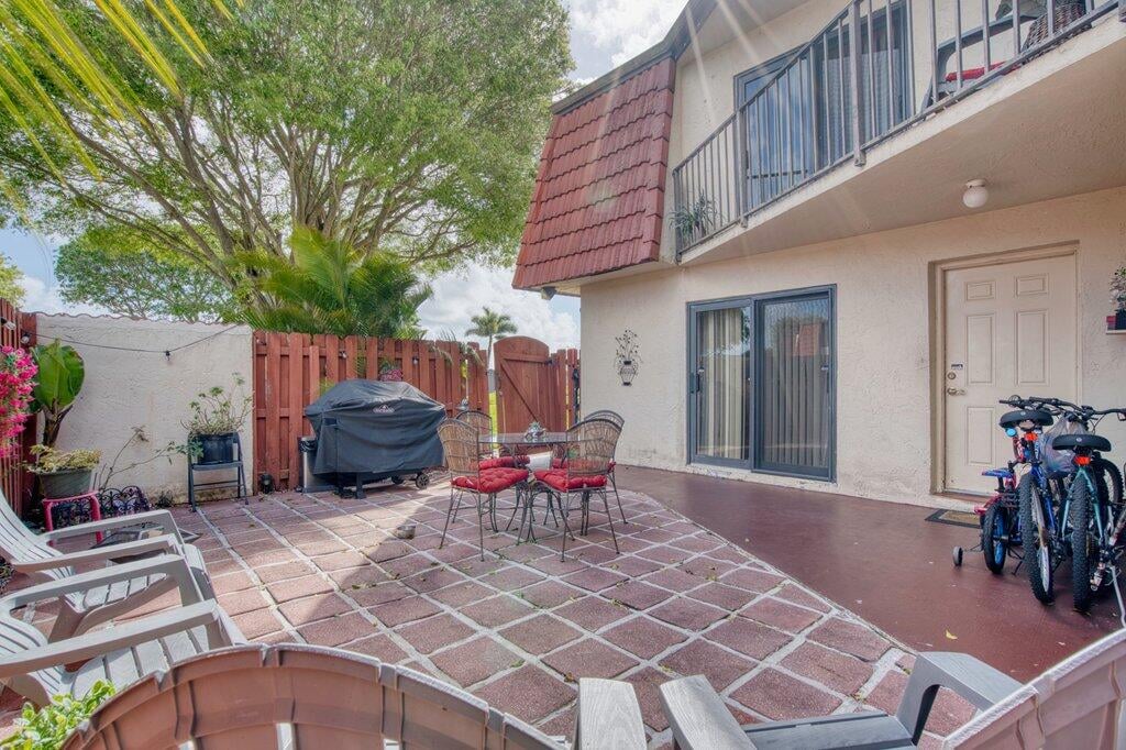  Residence photo 13