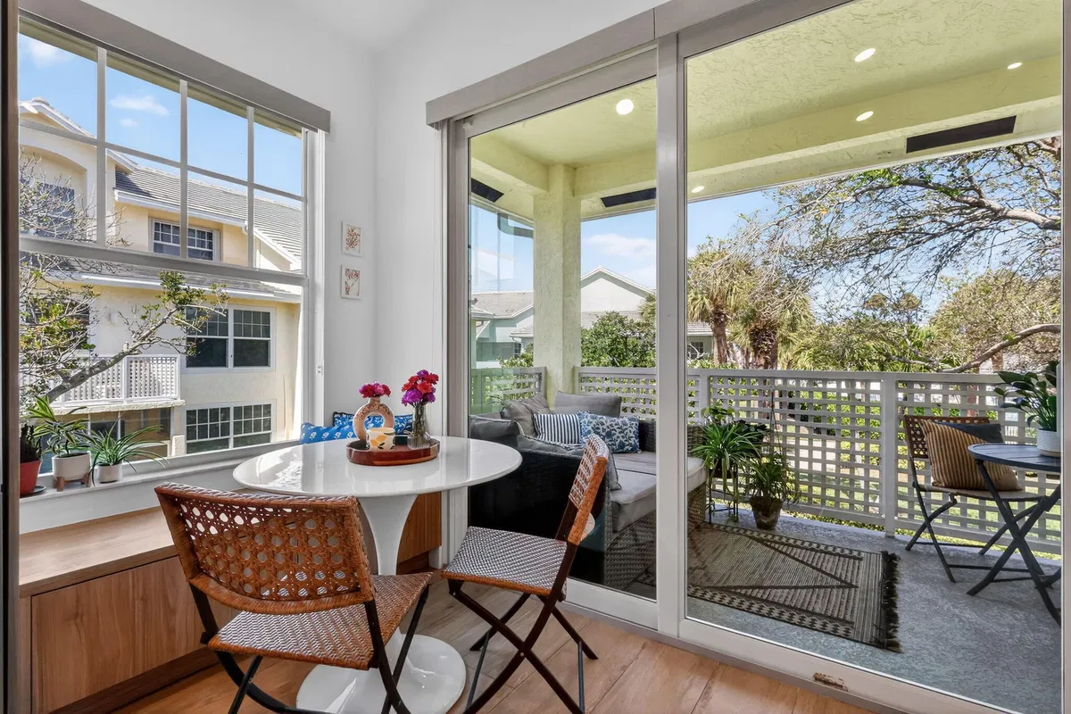 Residence photo 28