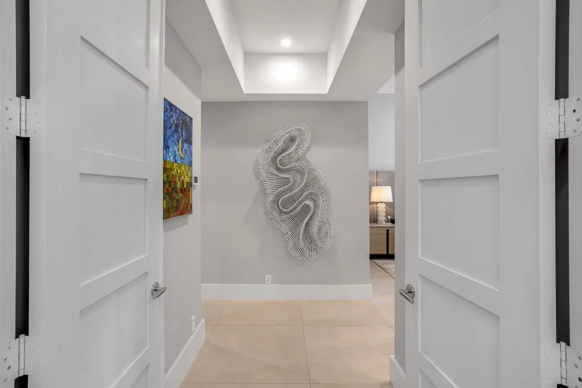 Residence photo 22