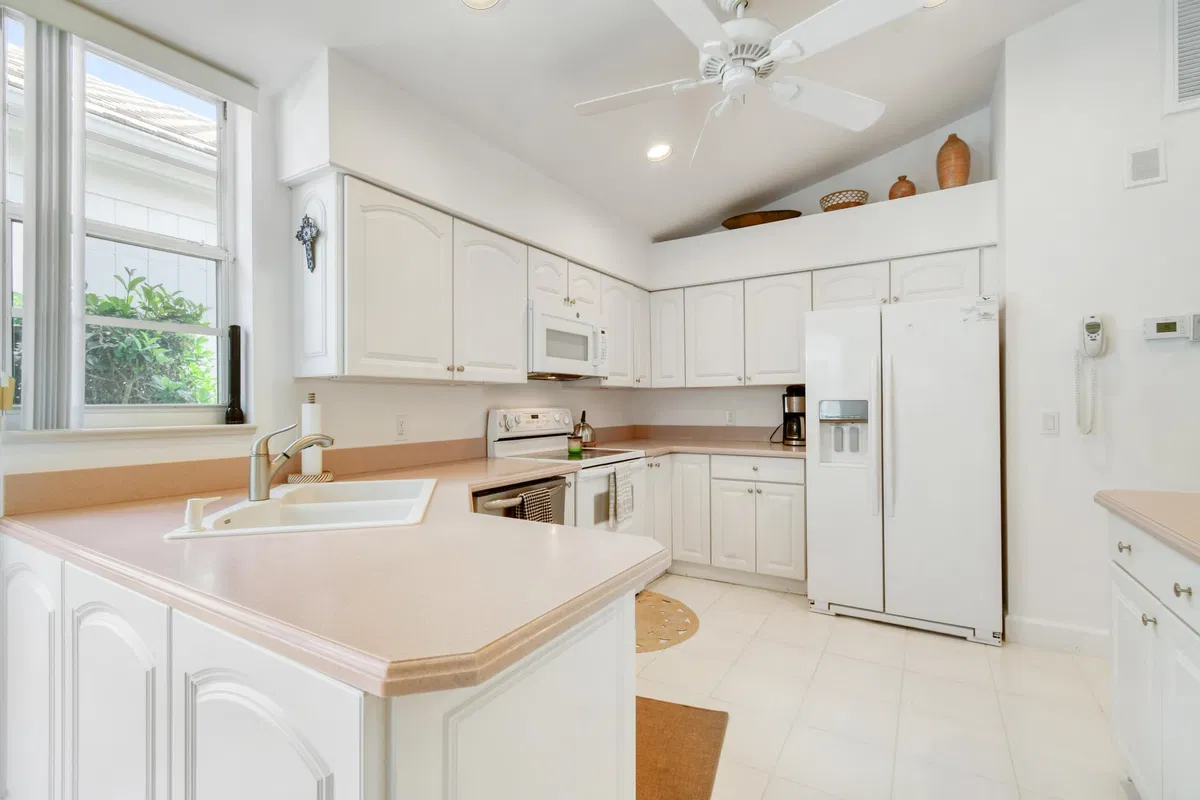 Harbour Ridge Residence photo 22