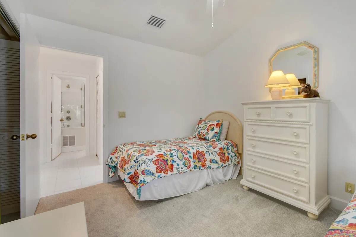 Harbour Ridge Residence photo 37