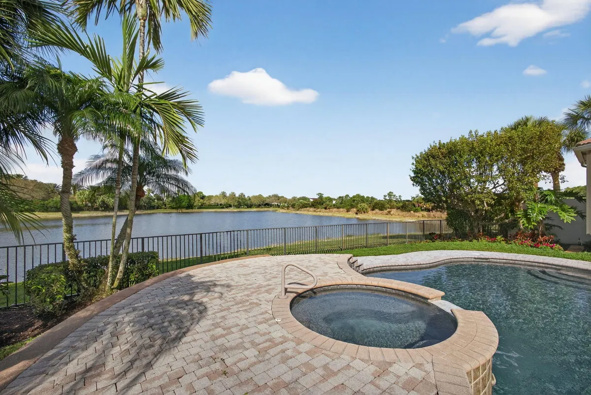 Mirasol Country Club Residence photo 58