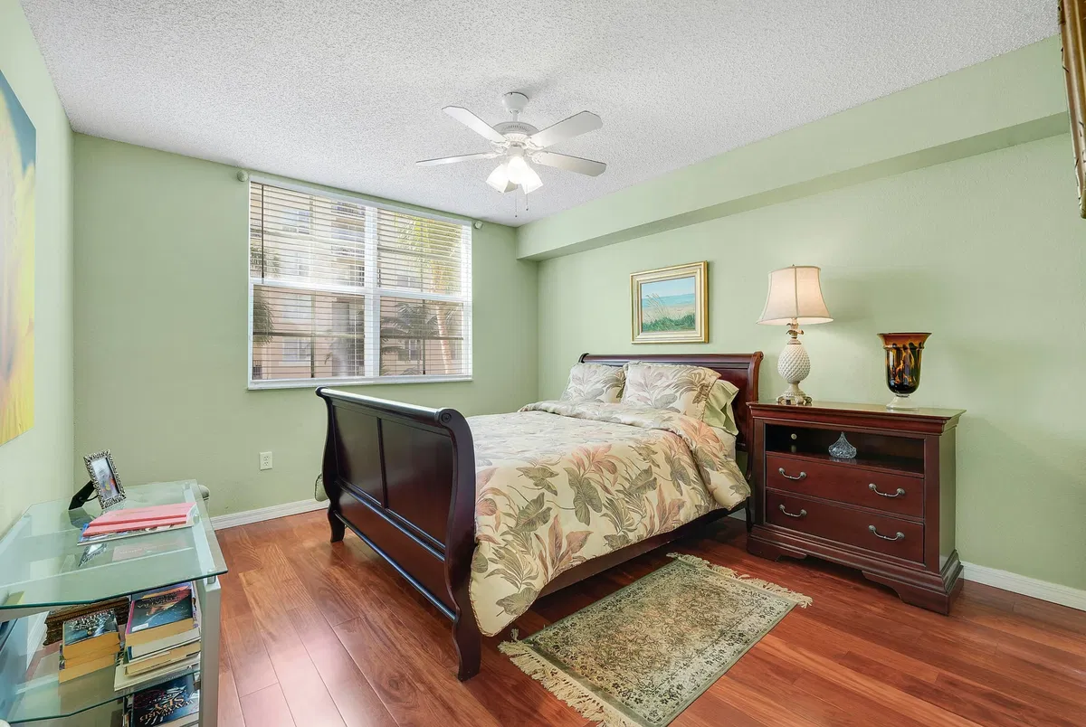 Flagler Pointe Unit 435 photo 13