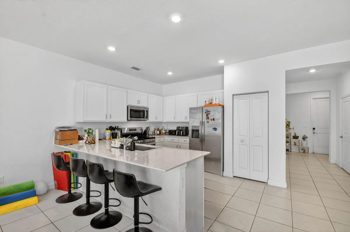Residence photo 10