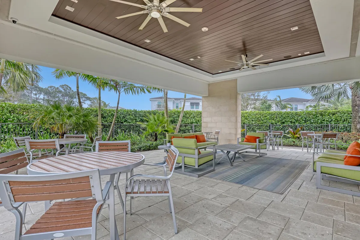 Artistry Palm Beach Gardens Residence photo 28