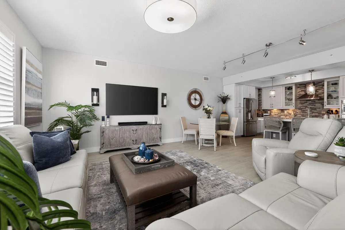 Residence photo 4