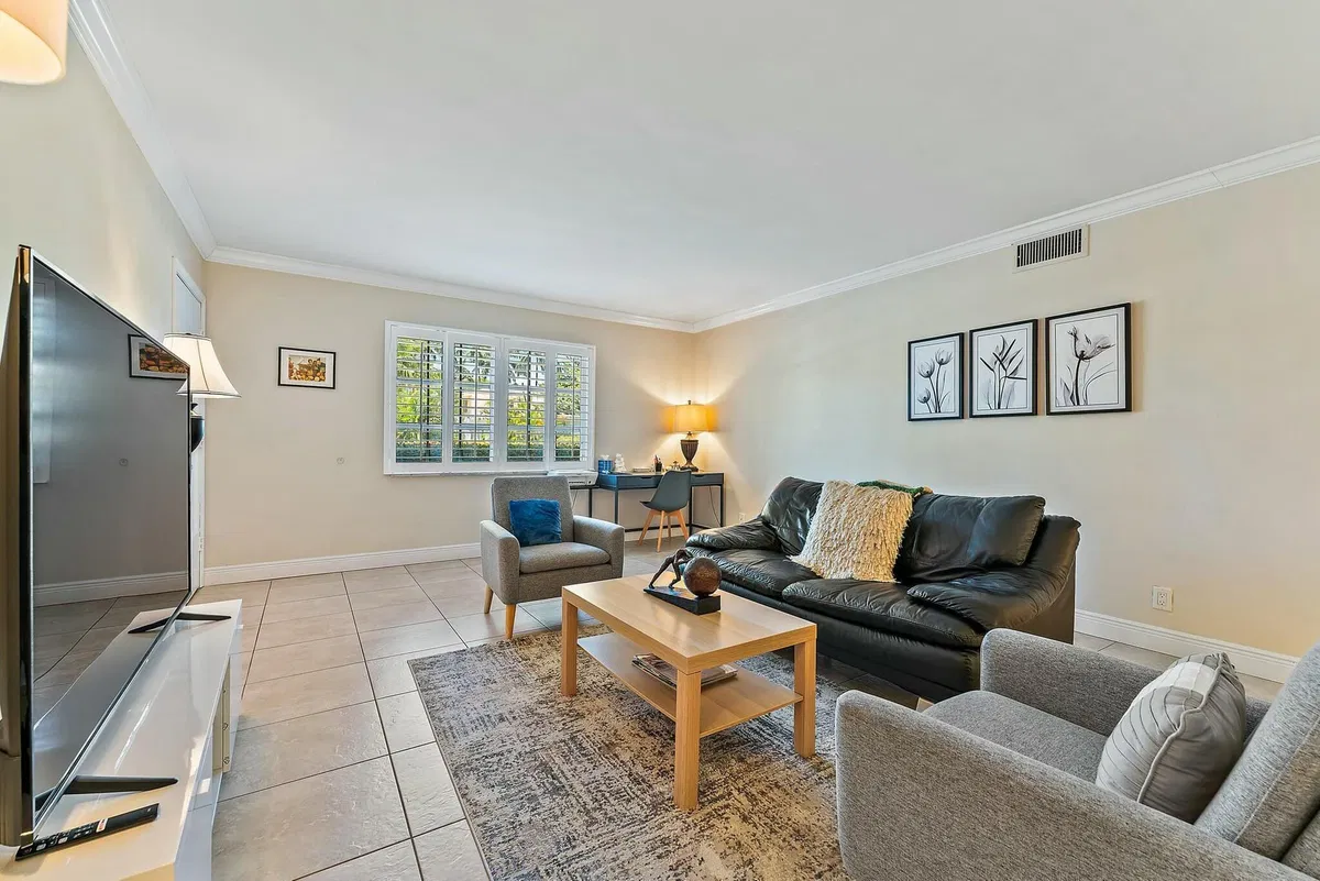 Singer Island Residence photo 4