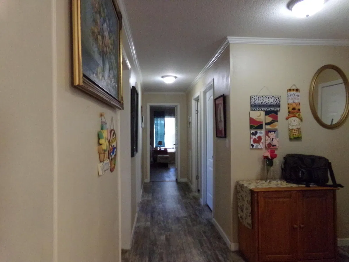 Residence photo 10
