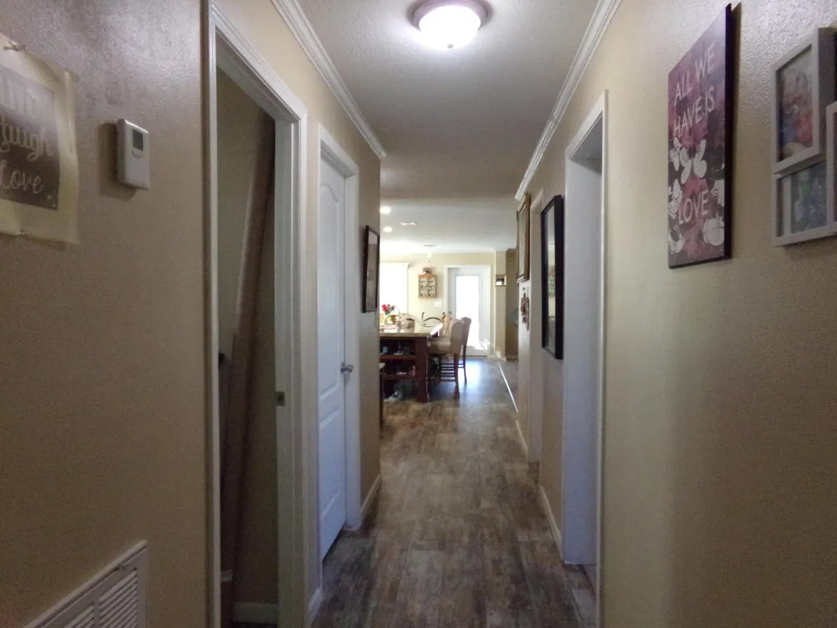 Residence photo 25
