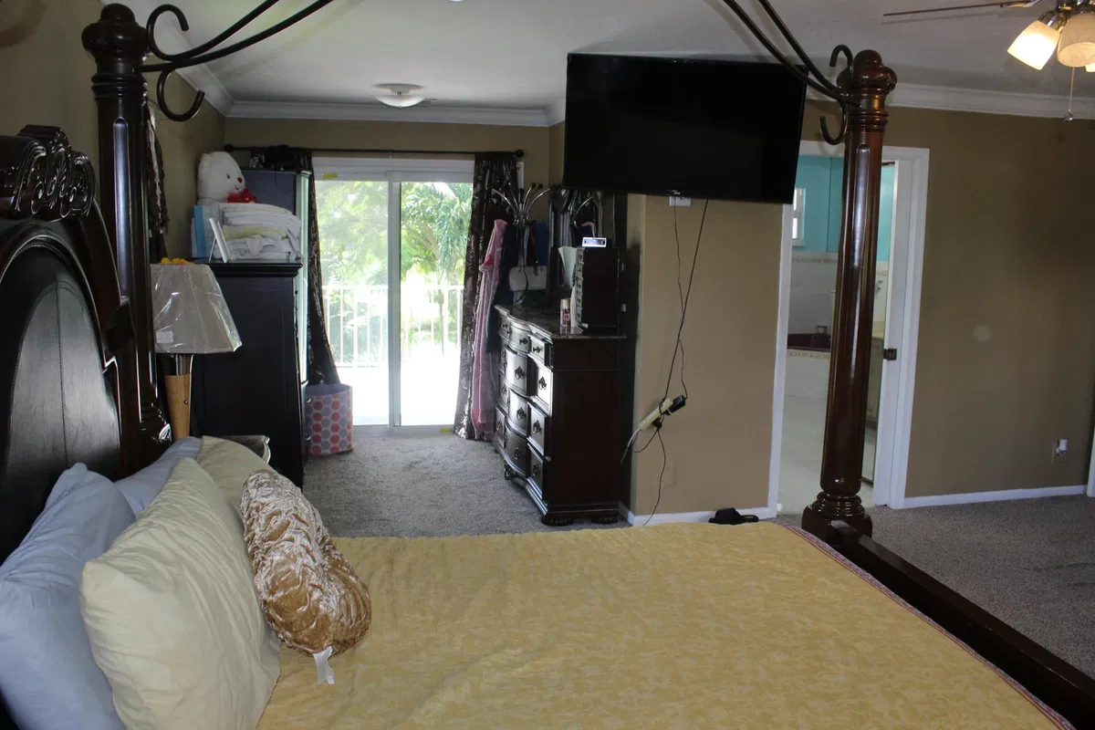 Residence photo 34