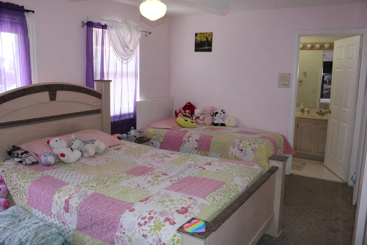Residence photo 40