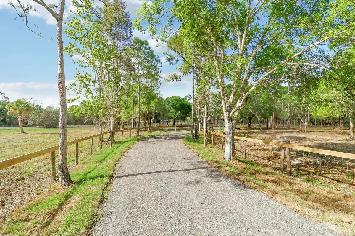 Palm City Farms Residence photo 10