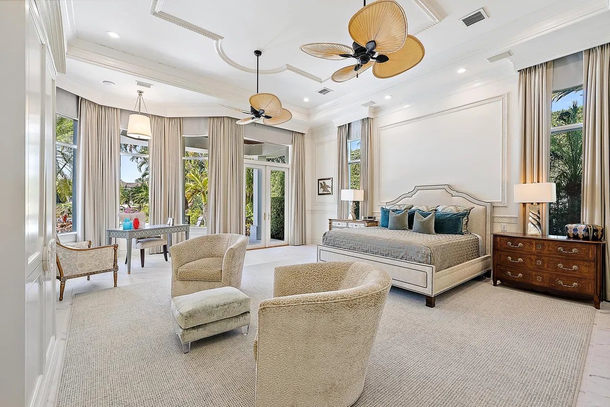 Admirals Cove Residence photo 19