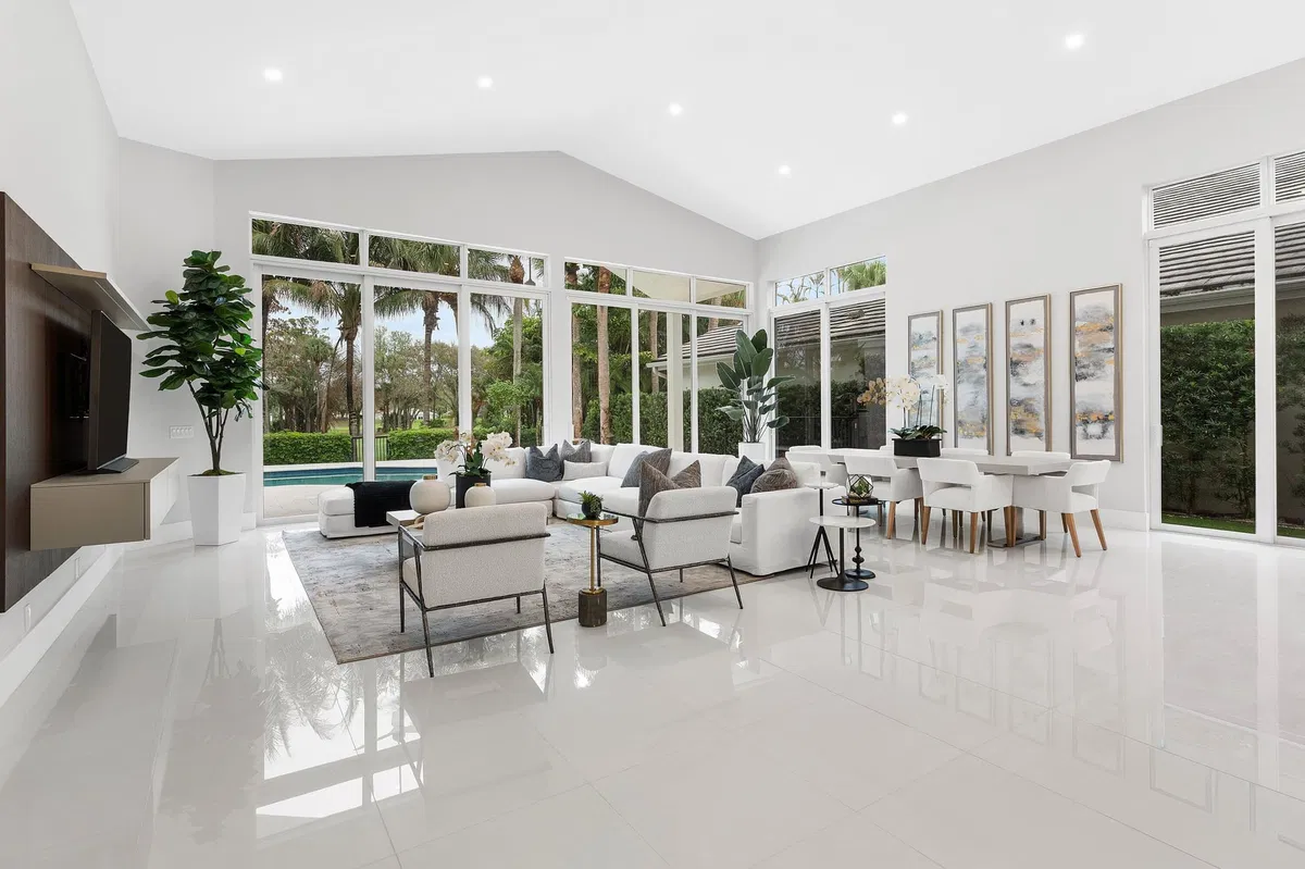 Frenchman's Creek Residence