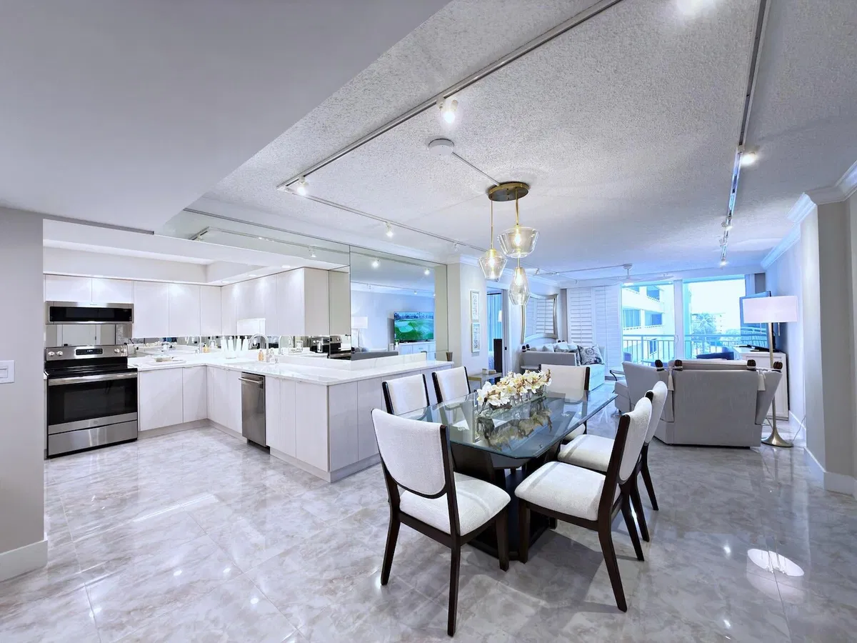 Barclay Condo Unit 316