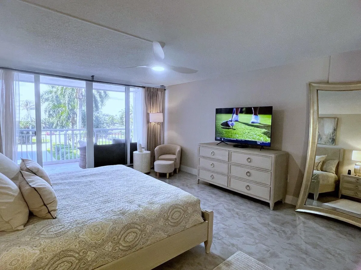 Barclay Condo Unit 316 photo 16