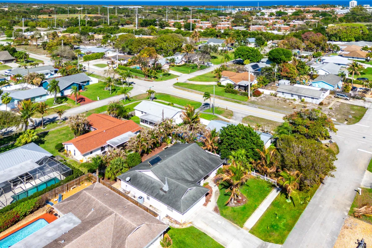 Residence photo 46