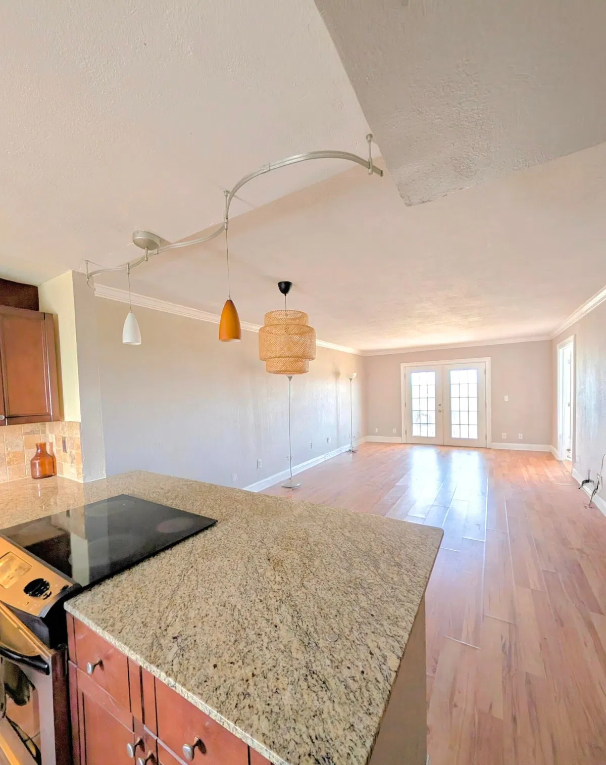 Unit 509 photo 4