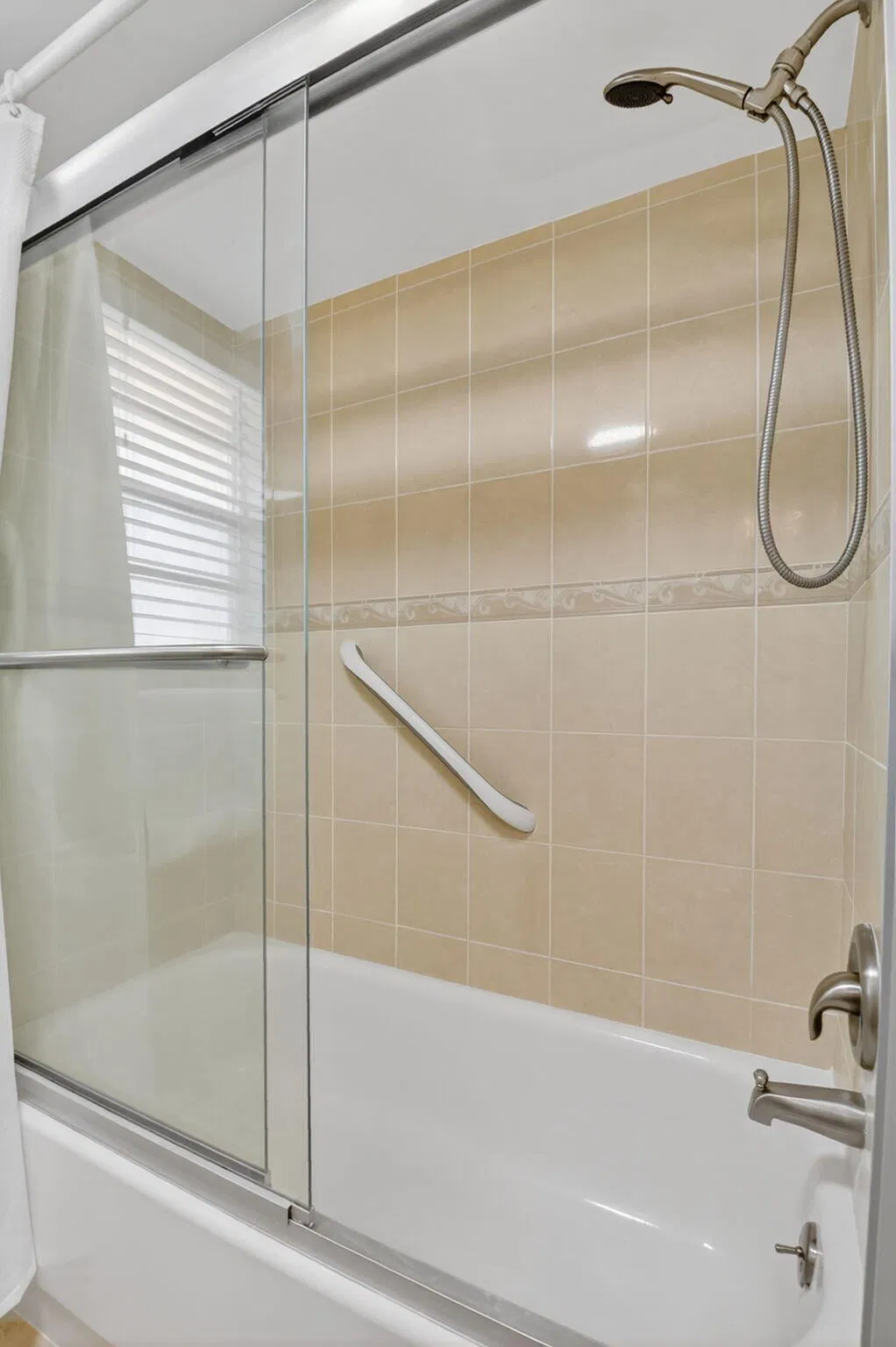 Unit 206 photo 25